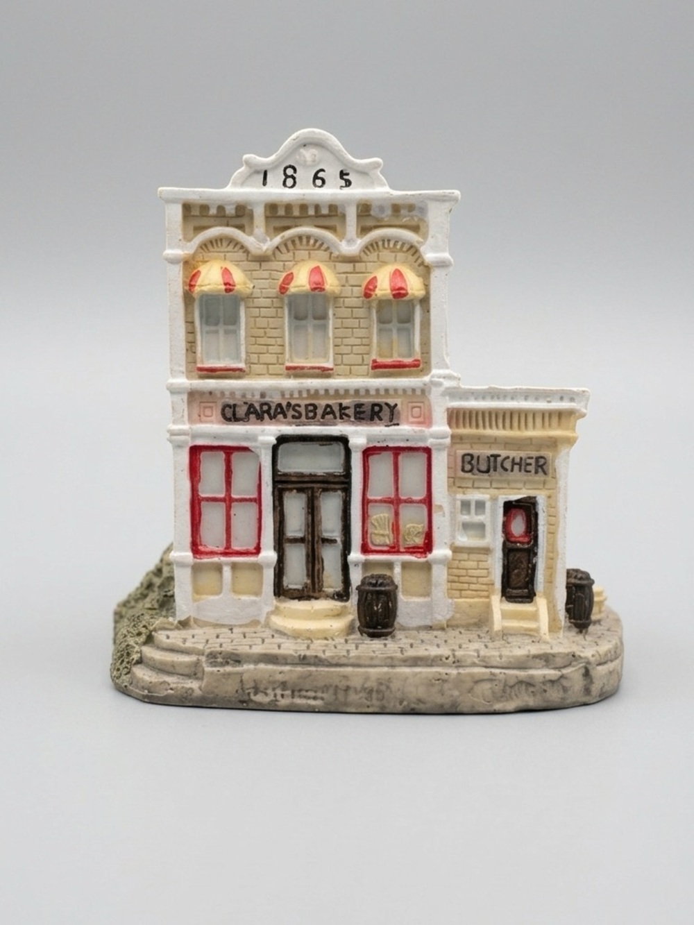 Liberty Falls Claras Bakery Americana Collection Vintage Village Building NIB